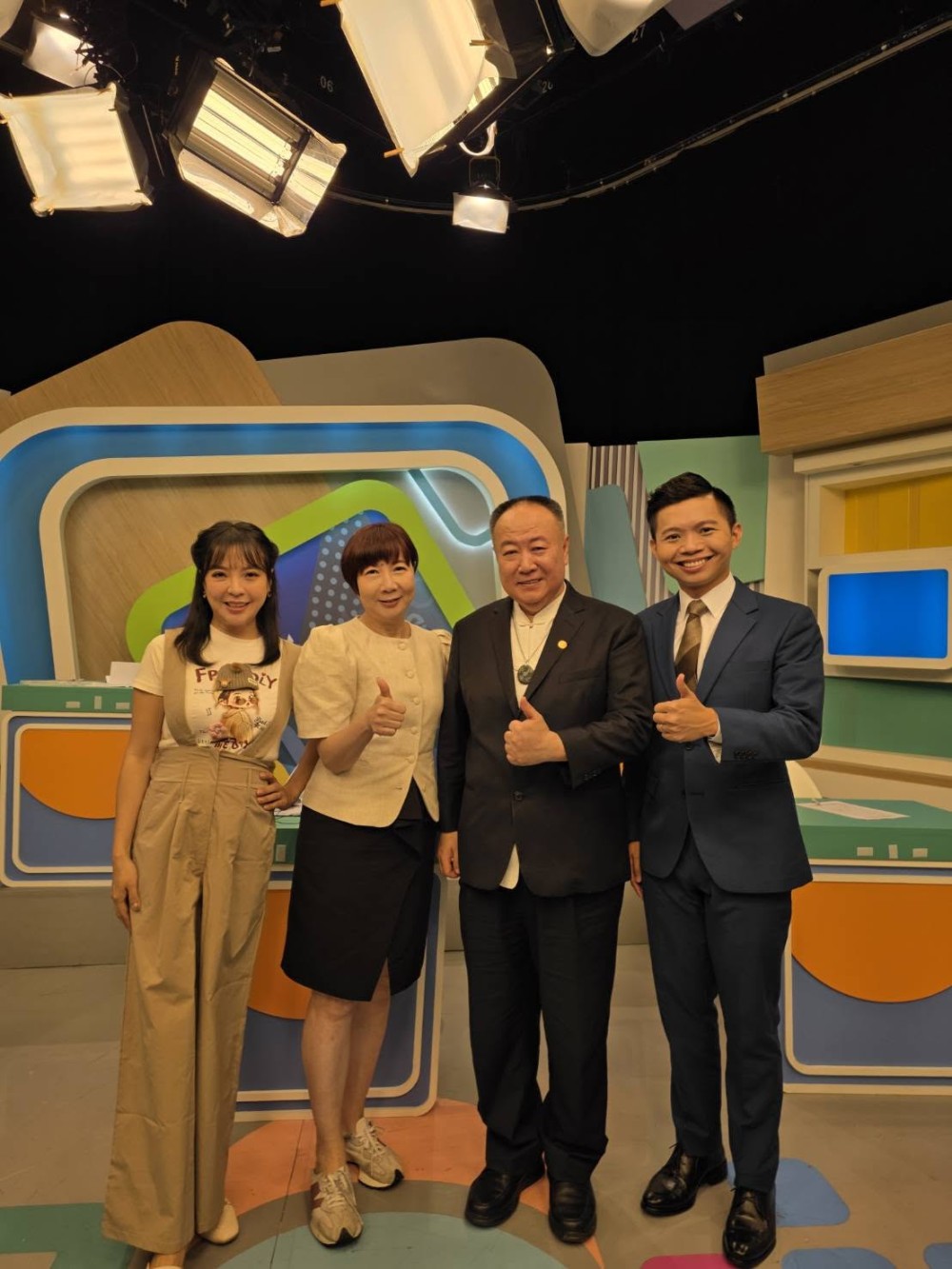 【震震有詞｜為名利、招桃花供養邪靈？小心因果現世報找上門！】